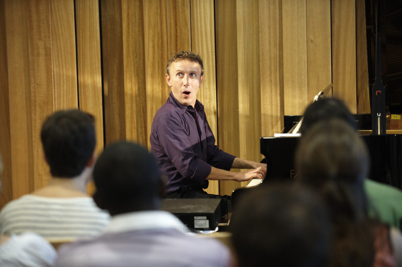 Vincent Leterme aux Portes Ouvertes de Musica 2011 © Philippe Stirnweiss