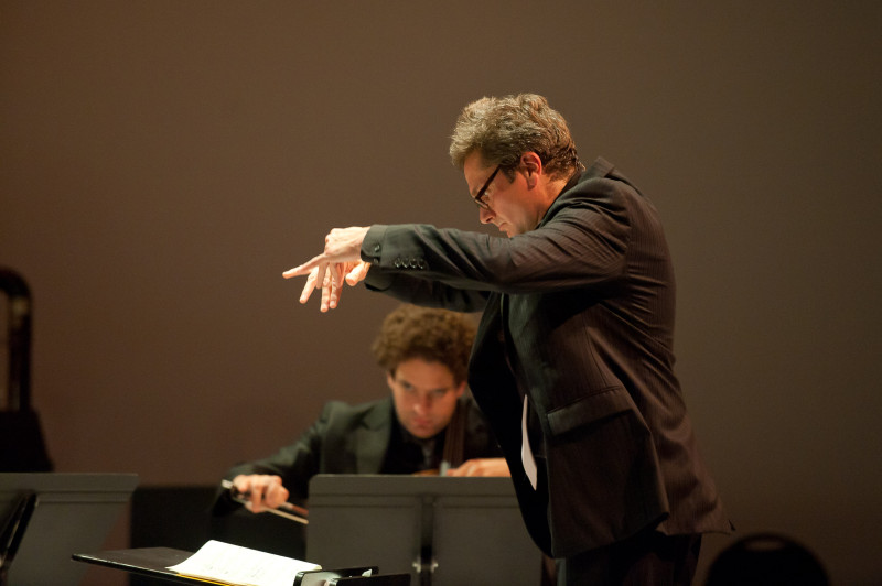 Jean-Philippe Wurtz dirige l'ensemble Linea © Philippe Stirnweiss