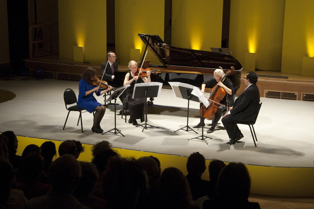 l'ensemble recherche © Camille Roux