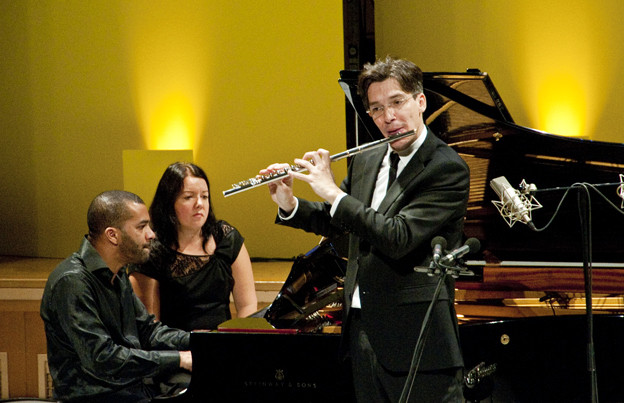 Mario Caroli (flûte) et Wilhem Latchoumia (piano) © Camille Roux