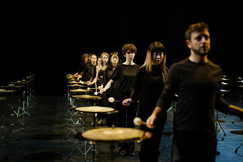 100 cymbals