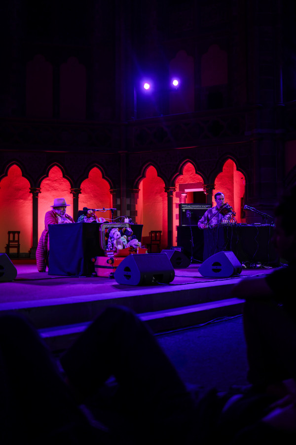 KKAARREENNIINNAA (Charlemagne Palestine, Oren Ambarchi, Daniel O’Sullivan), Festival Musica Strasbourg, 2025 © Thaïs Breton