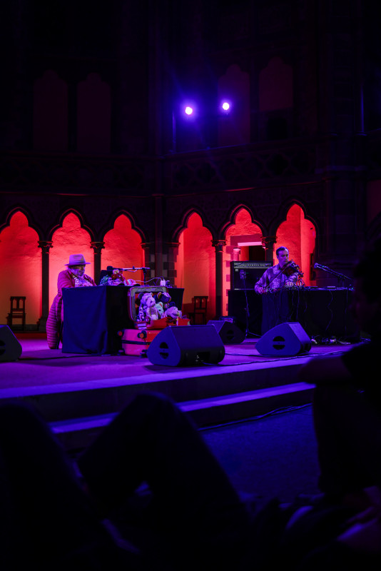 KKAARREENNIINNAA (Charlemagne Palestine, Oren Ambarchi, Daniel O’Sullivan), Festival Musica Strasbourg, 2025 © Thaïs Breton