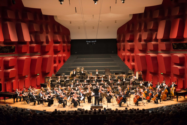 Orquestra Sinfónica do Porto Casa da Música Philippe Stirnweiss