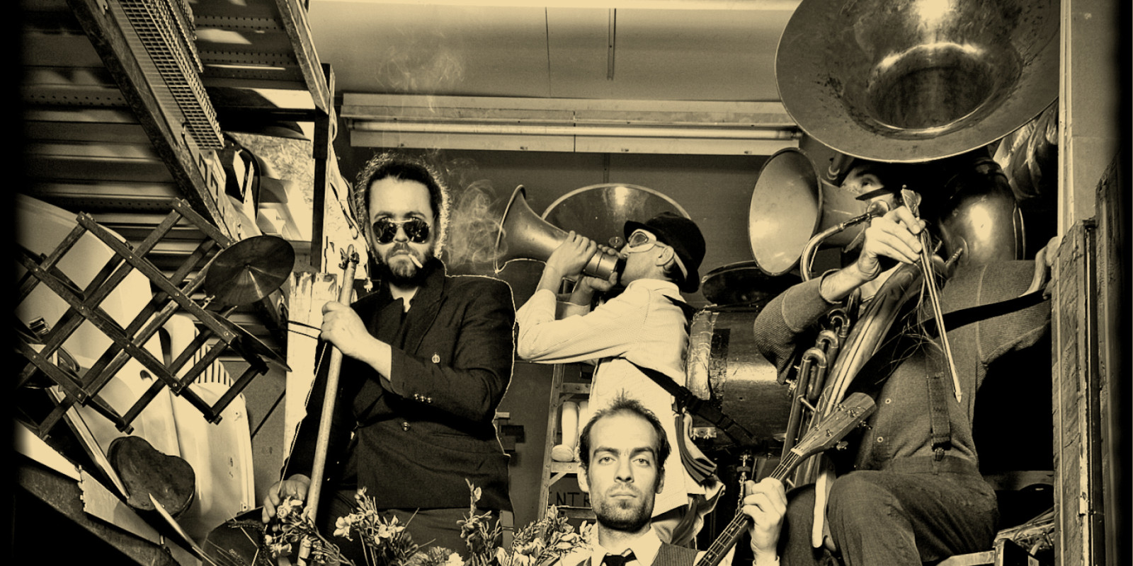L’orchestre d’hommes-orchestres Joue à Tom Waits