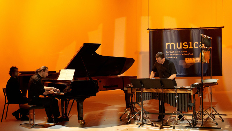 Ensemble In extremis
