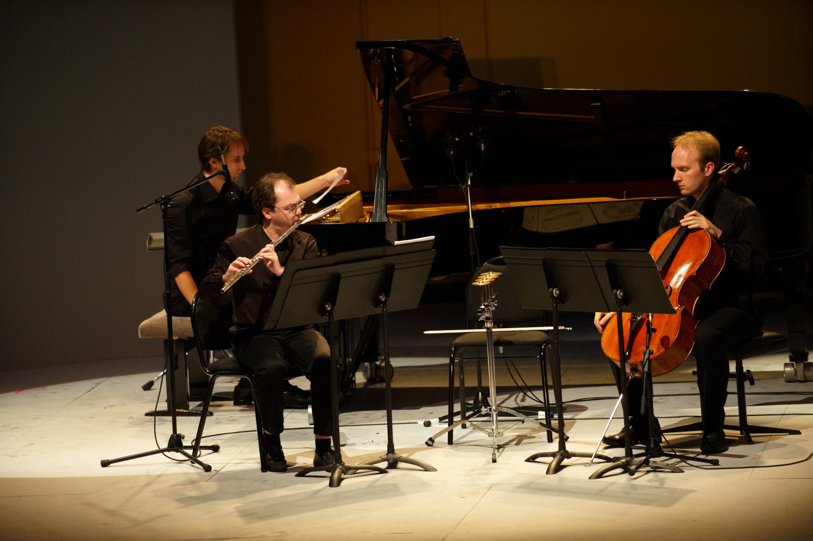 Ensemble In Extremis